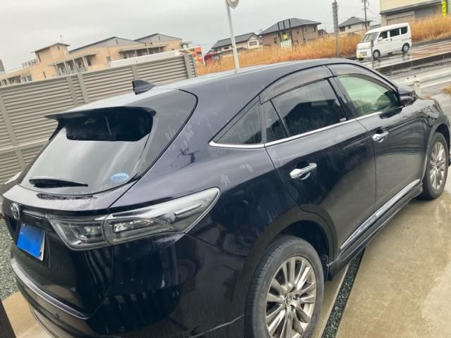 TOYOTA HARRIER 2WD 2016