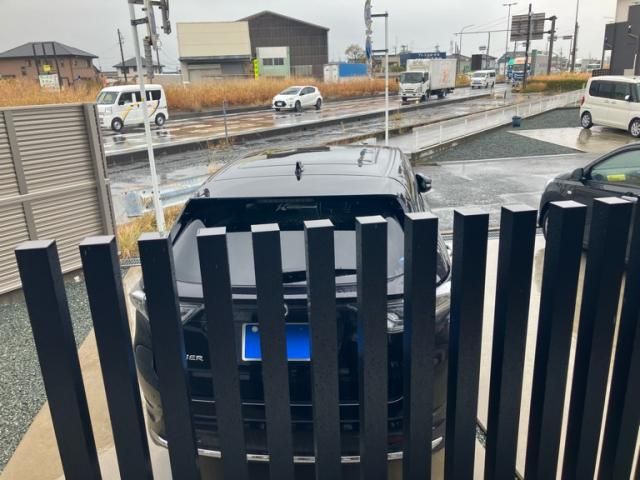 TOYOTA HARRIER 2WD 2016