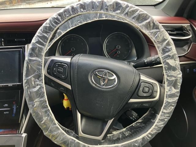 TOYOTA HARRIER 2WD 2016