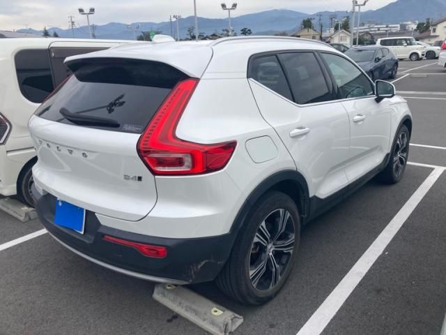 VOLVO VOLVO XC40 2021