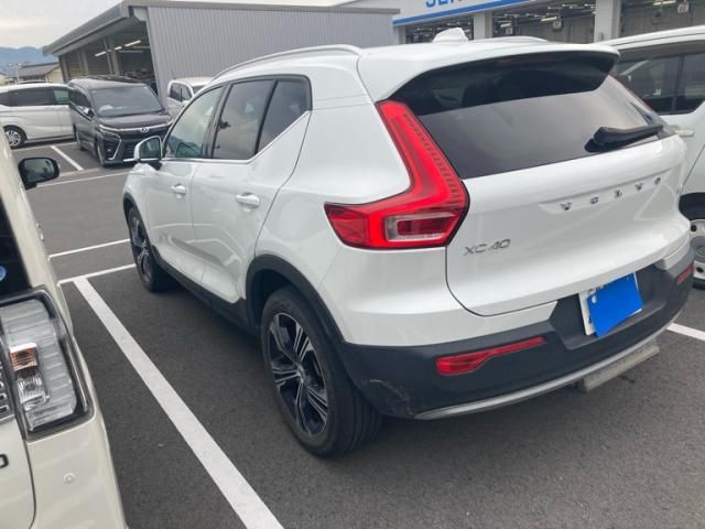VOLVO VOLVO XC40 2021