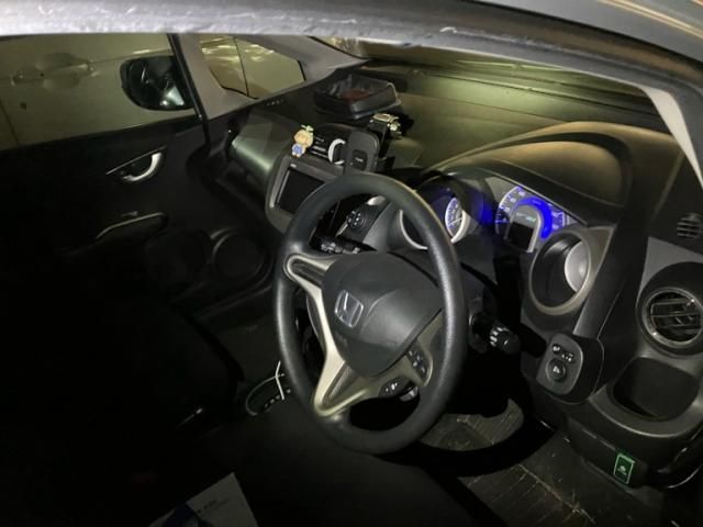 HONDA FIT HYBRID 2011