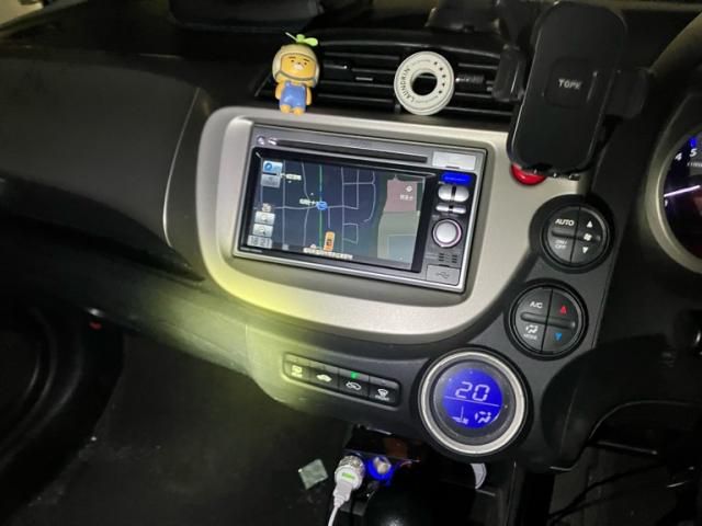 HONDA FIT HYBRID 2011