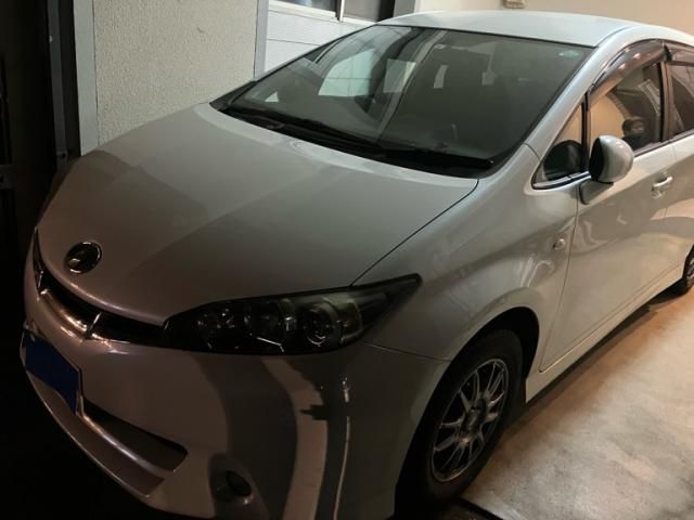 TOYOTA WISH 2009