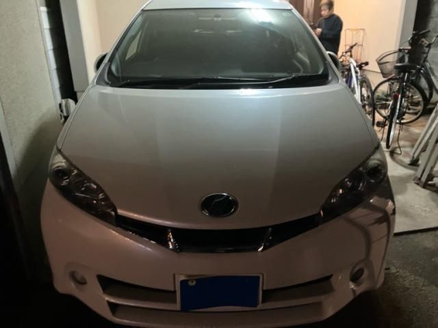 TOYOTA WISH 2009