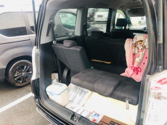 HONDA STEPWAGON SPADA 2011