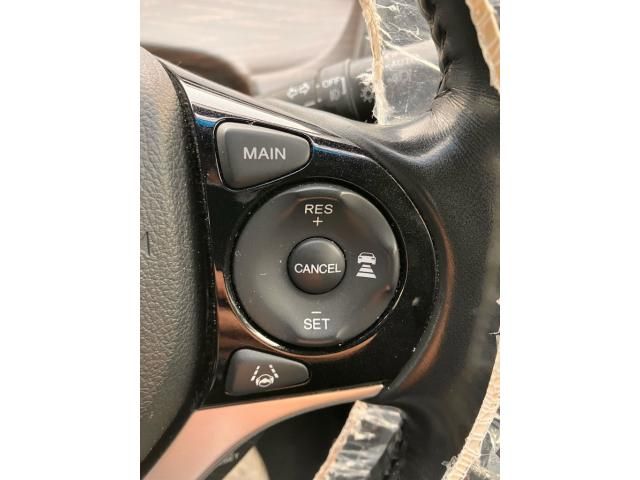 HONDA JADE HYBRID 2016