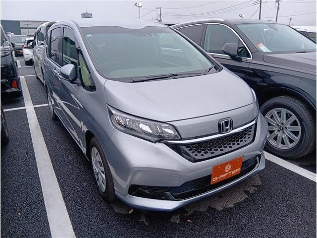 HONDA FREED plus HYBRID 2023