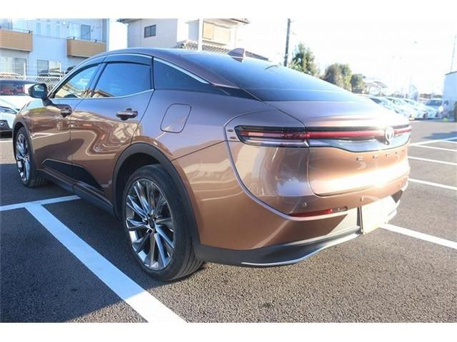 TOYOTA CROWN CROSSOVER 2022