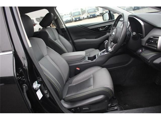 SUBARU LEGACY OUTBACK 2024