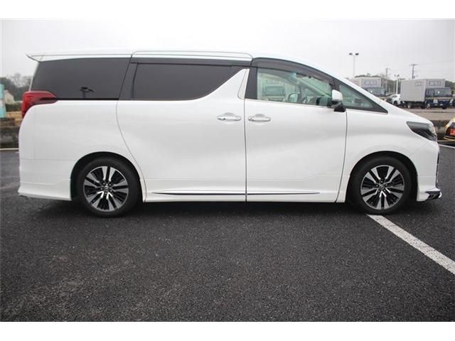 TOYOTA ALPHARD 2020