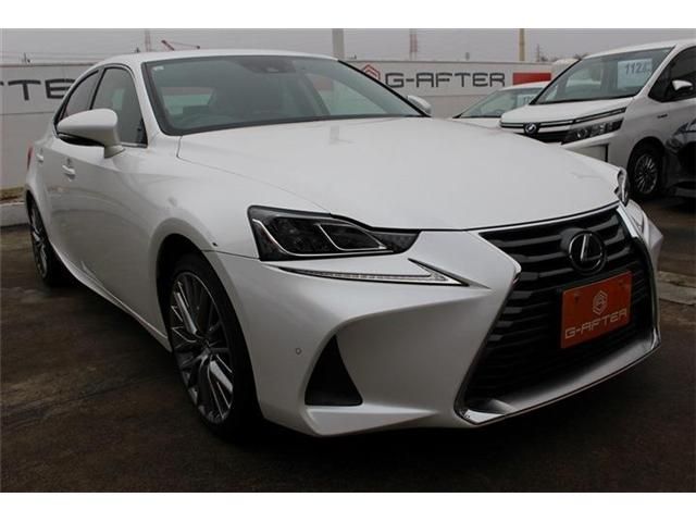 TOYOTA LEXUS IS200t 2016