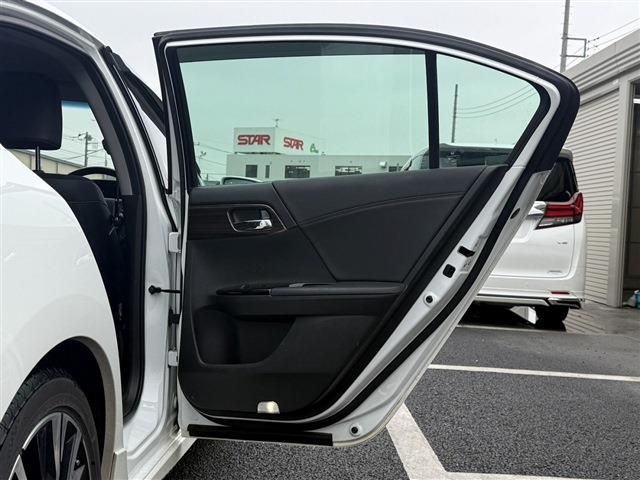 HONDA ACCORD HYBRID 2016