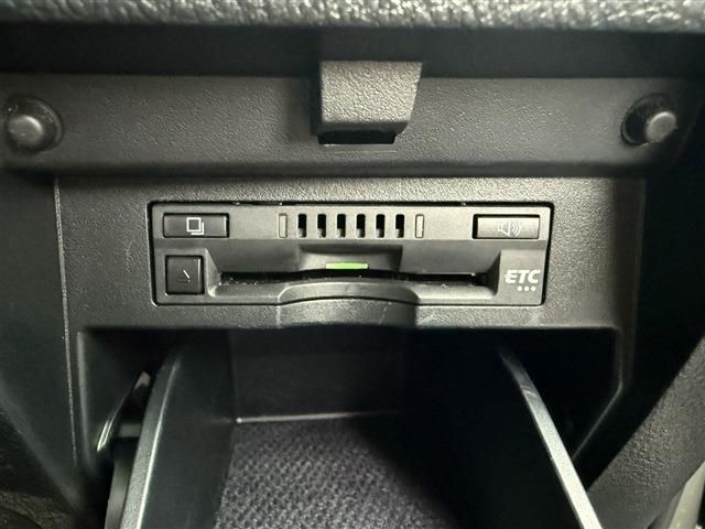 TOYOTA ALPHARD hybrid 4WD 2016