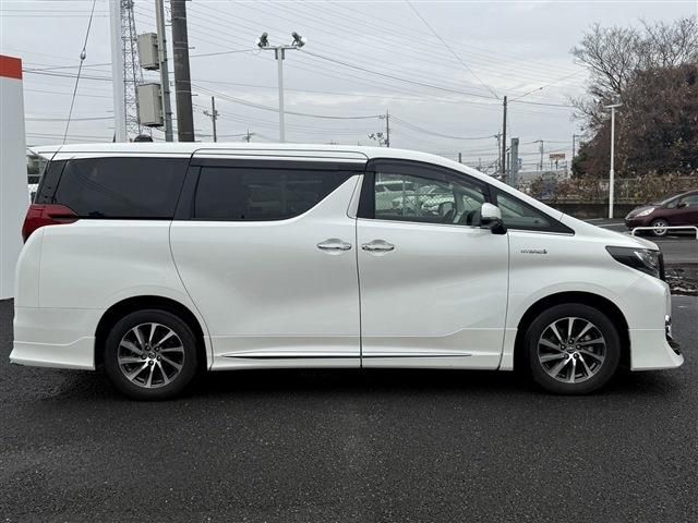 TOYOTA ALPHARD hybrid 4WD 2016