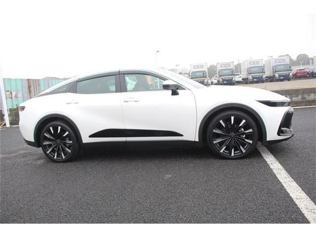 TOYOTA CROWN CROSSOVER 2023