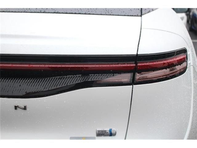 TOYOTA CROWN CROSSOVER 2023