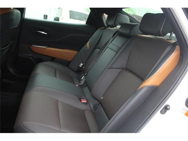 TOYOTA CROWN CROSSOVER 2023