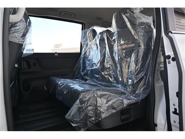 NISSAN SERENA  WG 2025