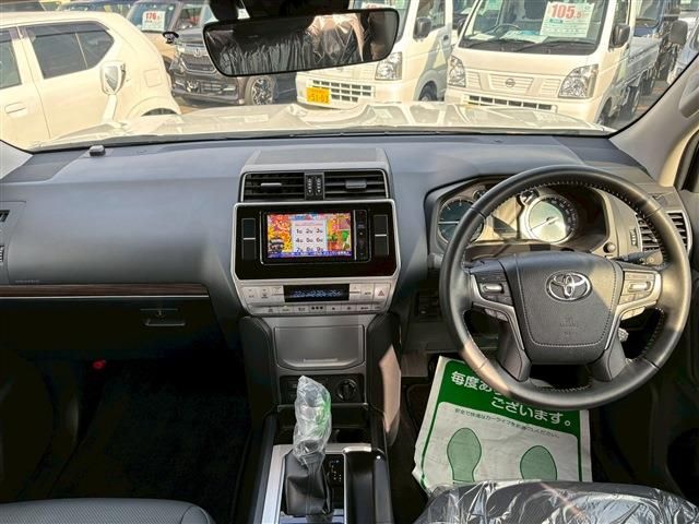 TOYOTA LANDCRUISER PRADO 2023