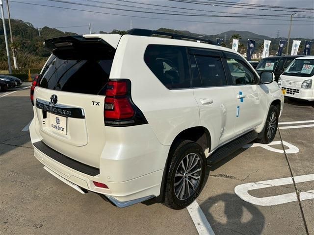 TOYOTA LANDCRUISER PRADO 2023