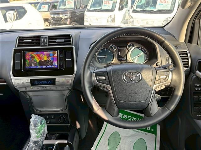 TOYOTA LANDCRUISER PRADO 2023