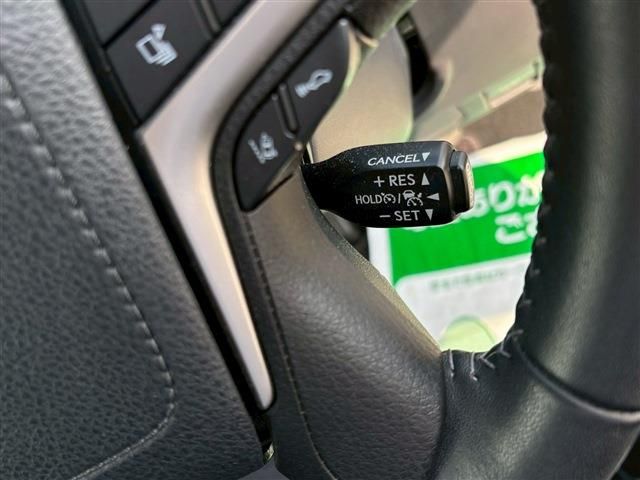 TOYOTA LANDCRUISER PRADO 2023