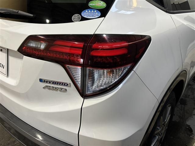 HONDA VEZEL HYBRID 4WD 2015