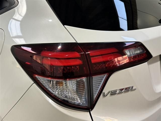 HONDA VEZEL HYBRID 4WD 2015