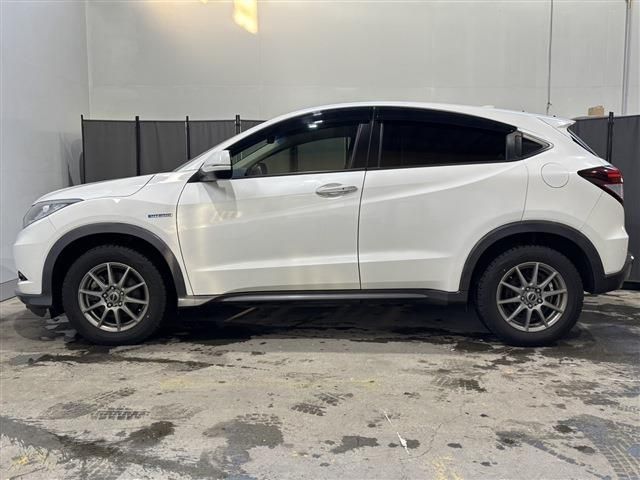 HONDA VEZEL HYBRID 4WD 2015