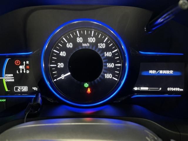 HONDA VEZEL HYBRID 4WD 2015