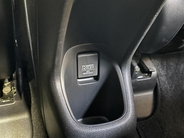 HONDA VEZEL HYBRID 4WD 2015