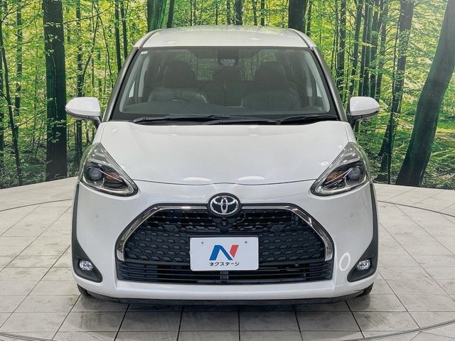 TOYOTA SIENTA 2018