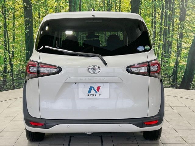 TOYOTA SIENTA 2018