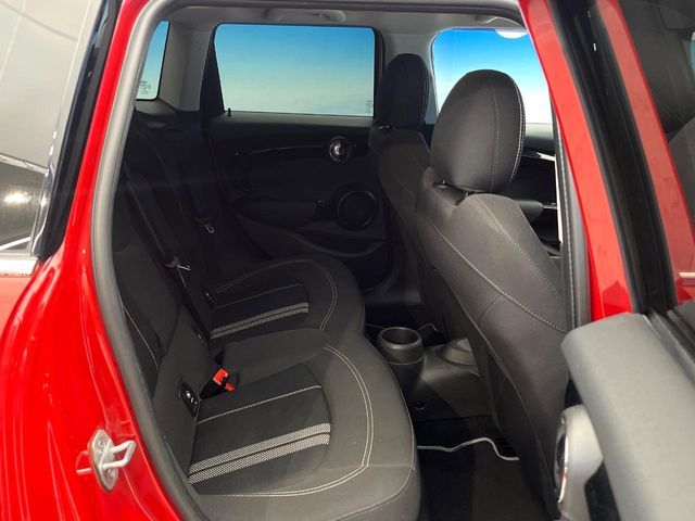 BMW BMW MINI COOPER SD 5DOOR 2017