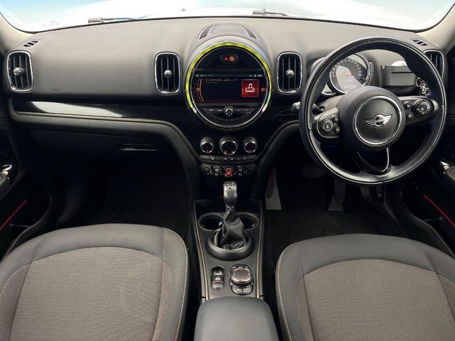 BMW BMW MINI COOPER D CROSSOVER 2017