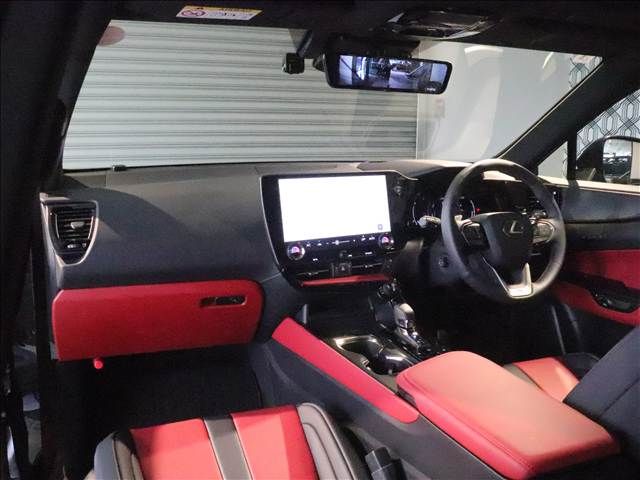 TOYOTA LEXUS NX350h 2025