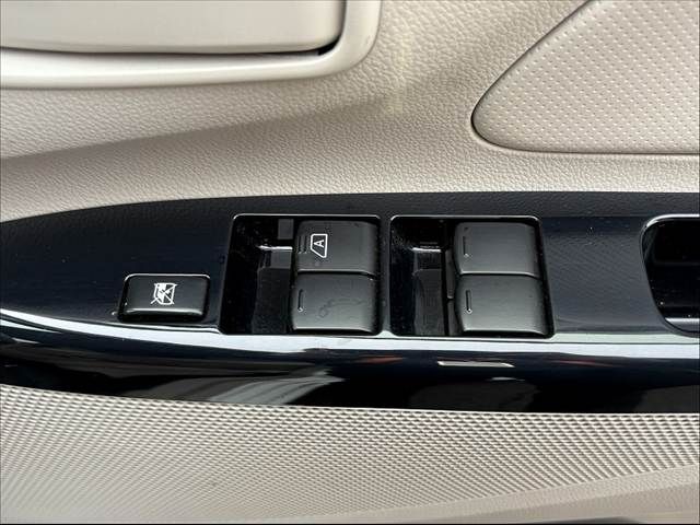 MITSUBISHI eK WAGON 2018