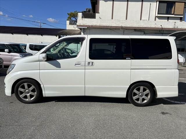 NISSAN ELGRAND 2005
