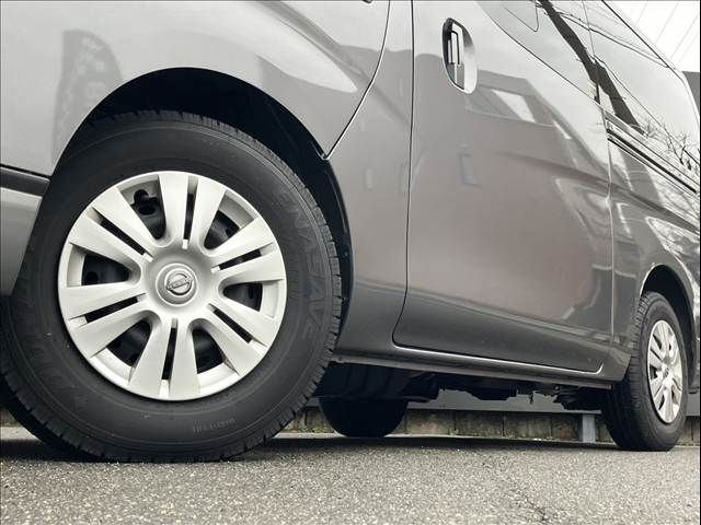 NISSAN NV350 CARAVAN 2022