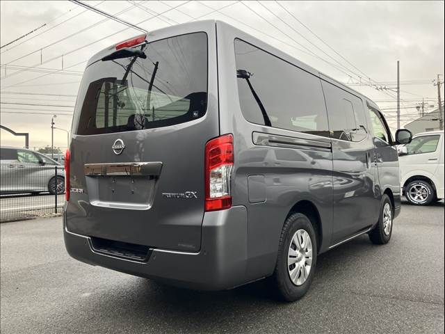NISSAN NV350 CARAVAN 2022