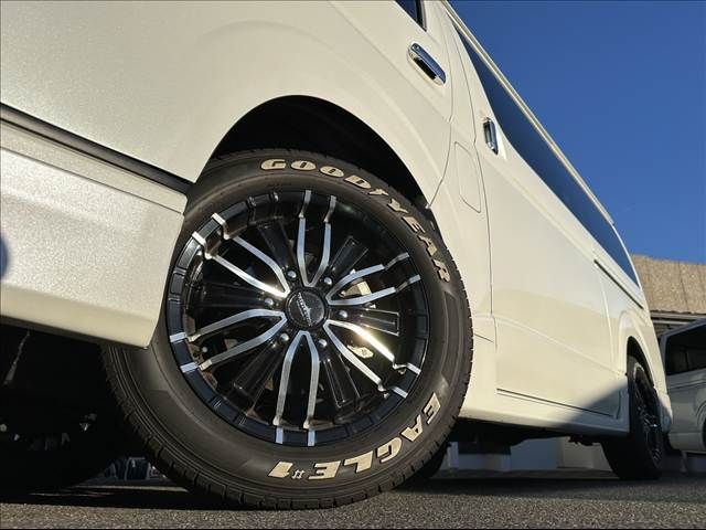 TOYOTA HIACE van 2WD 2022