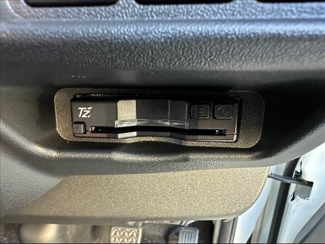 TOYOTA HIACE van 2WD 2022