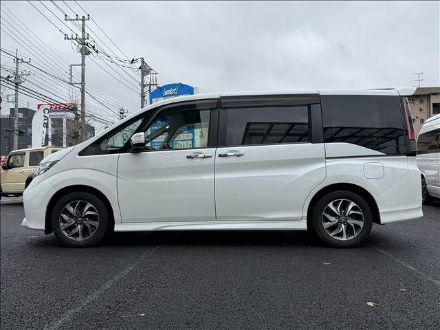 HONDA STEPWAGON SPADA 2015