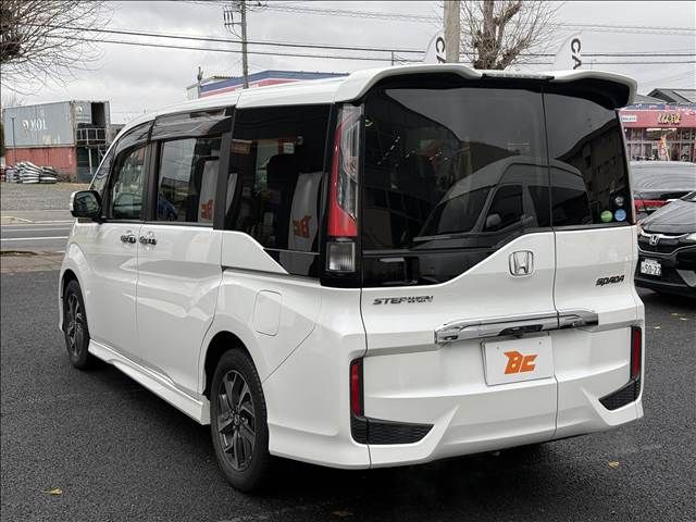 HONDA STEPWAGON SPADA 2015