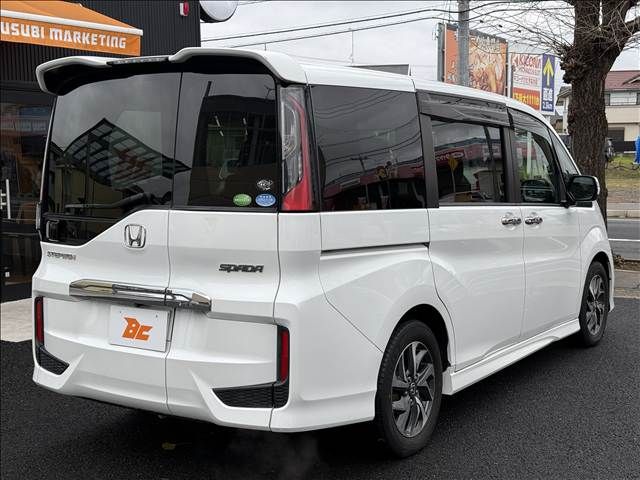 HONDA STEPWAGON SPADA 2015
