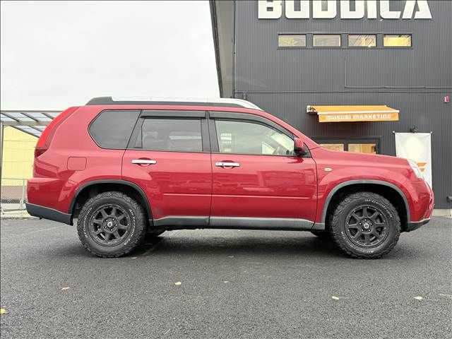 NISSAN X-TRAIL 4WD 2013