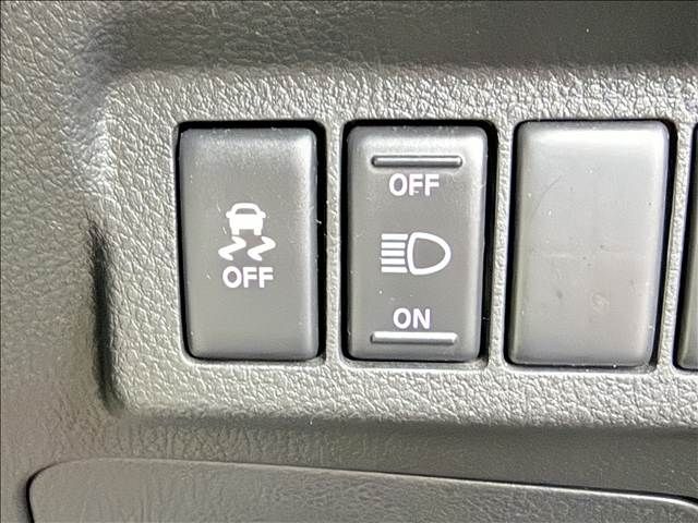 NISSAN X-TRAIL 4WD 2013