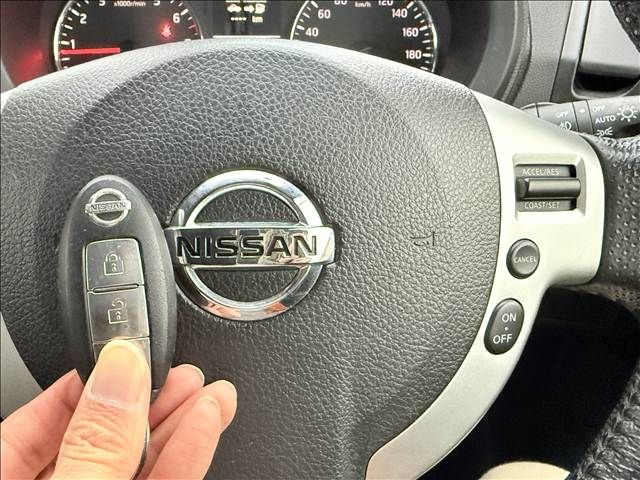 NISSAN X-TRAIL 4WD 2013