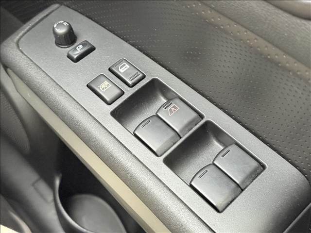 NISSAN X-TRAIL 4WD 2013